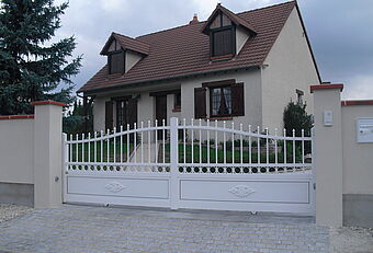 Vaux