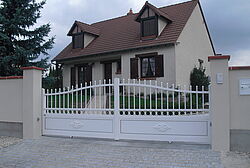 Vaux